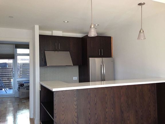 4th image of 14021 32nd Ave APT 3BS