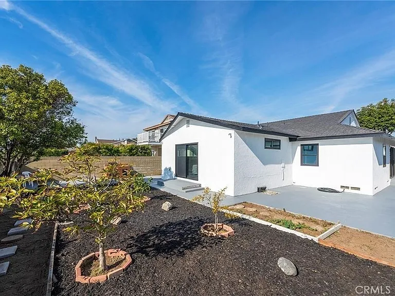 5130 Carmelynn St — Photo 40