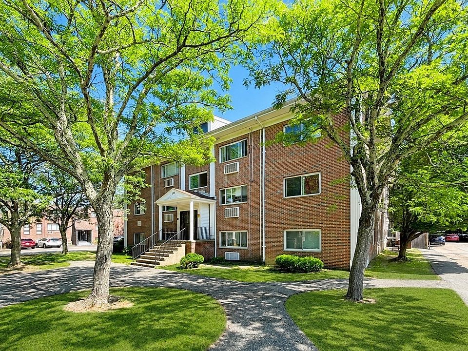 1st image of 150 2nd St APT 310