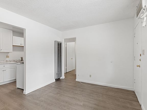 2nd image of 2807 & 2813 Manor Dr #6
