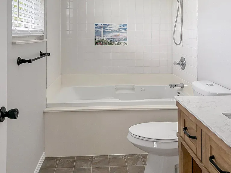 812 Victoria Ln — Photo 28