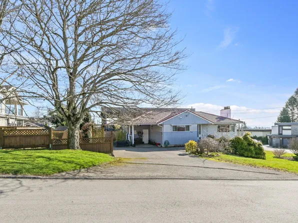 15761 Cliff Ave, White Rock, BC V4B 1W4