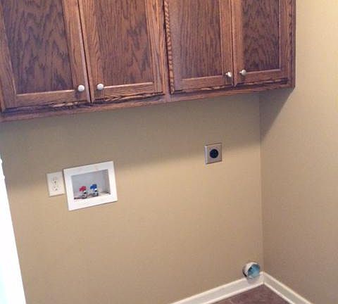 4th image of 404 Tyndale Ln