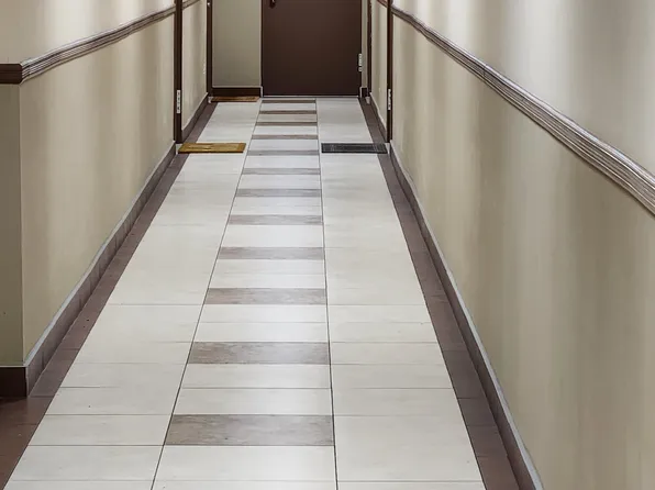 92-29 Queens Boulevard image 19 of 23