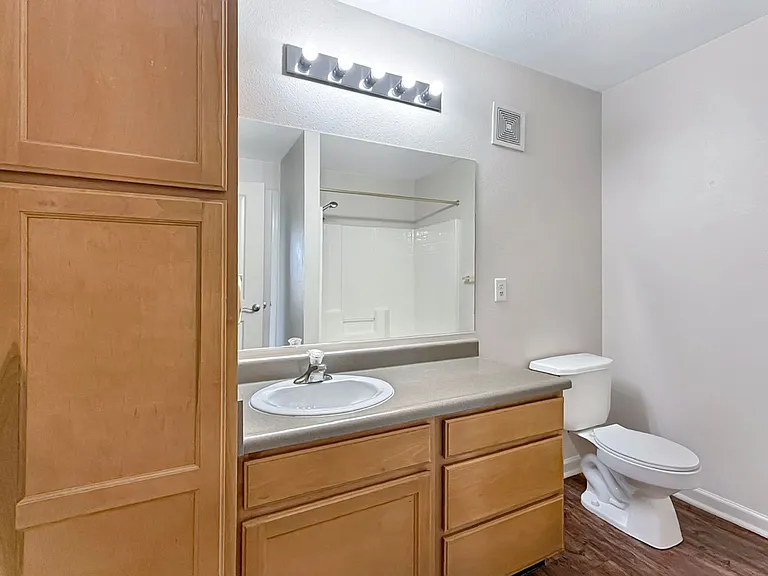 703 Beachfront Dr — Photo 30
