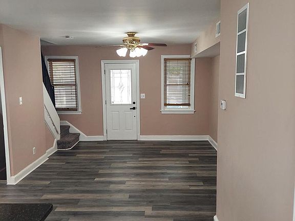2nd image of 1613 R St SE