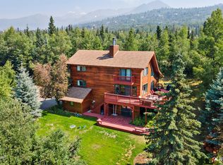 10080 Hampton Cir, Anchorage, AK 99507