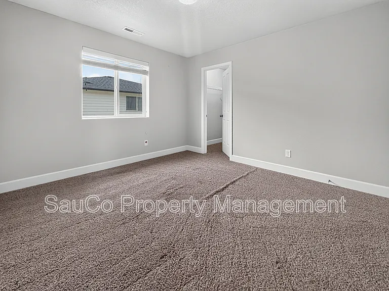 3453 SE Hare Ave — Photo 18