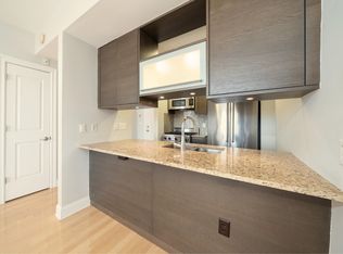10 Regent St APT 704, Jersey City, NJ 07302