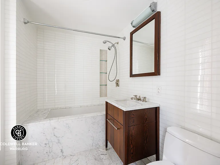 140 E 63rd St #12D — Photo 11