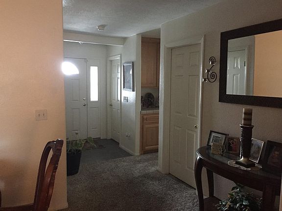 3rd image of 15571 Tamarack Dr