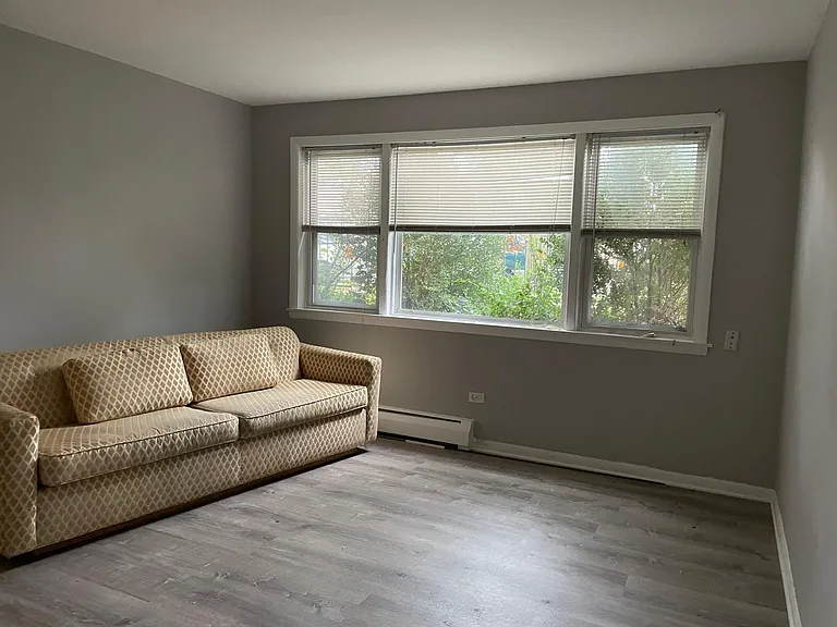 5925 W Fullerton Ave #16 — Photo 11