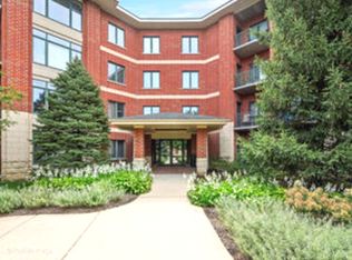 855 E 22nd St APT 202, Lombard, IL 60148
