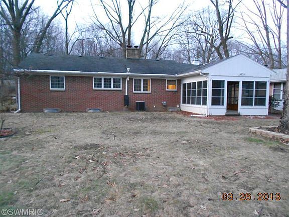 2nd image of 1721 Winters Dr