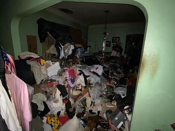 5th image of 6915 S Wolcott Ave