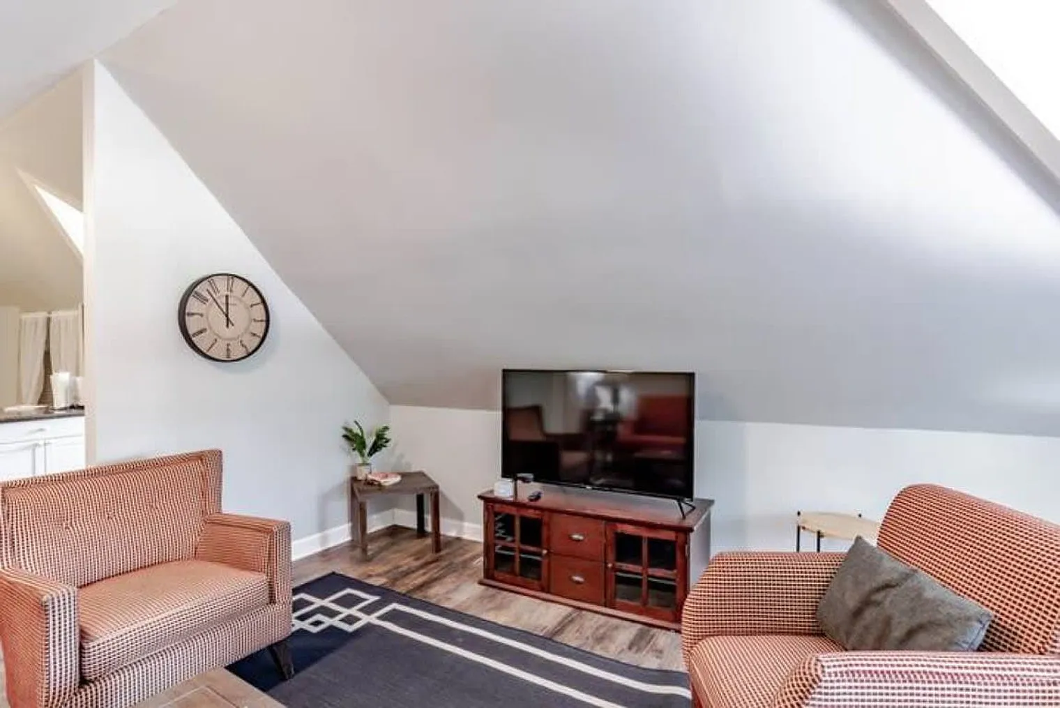 2 bed, 2.0 bath, 1065 sqft, $1,943 — Photo 1