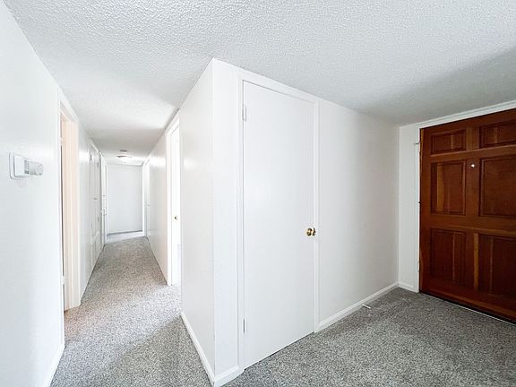 3rd image of 1021 Hanover Ct