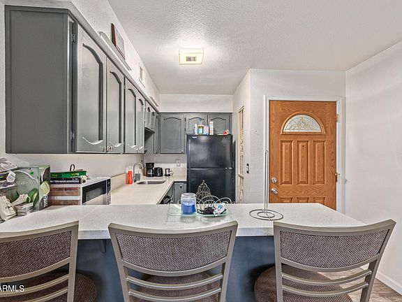 4th image of 3119 W COCHISE Drive #108
