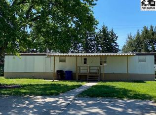421 Smokey Hollow St, McPherson, KS 67460
