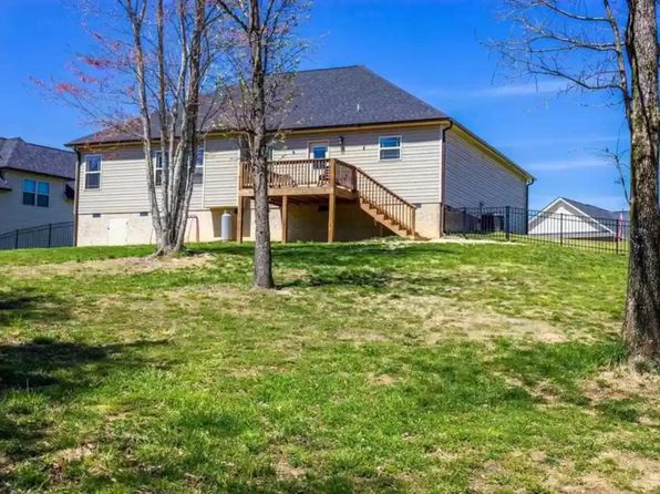 9624 Shooting Star Cir, Soddy Daisy, TN 37379