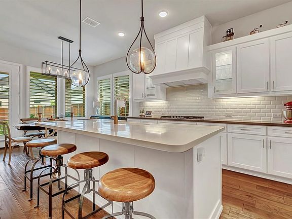 3rd image of 4005 Hartline Hills Way
