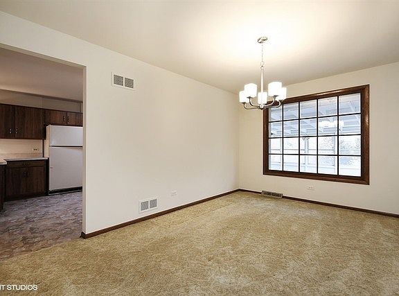 5th image of 1268 Candlewood Ct