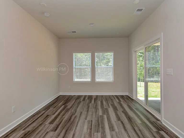 4107 Armstrong Farm Dr — Photo 7