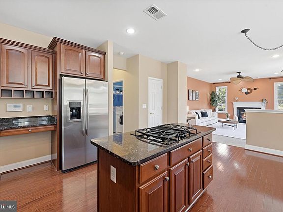 3rd image of 5466 Bantry Ct