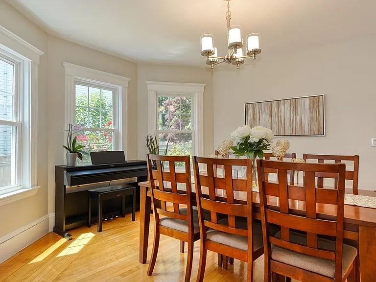 7 Vincent Ave — Photo 13