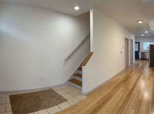 414 Sample St, Pittsburgh, PA 15209