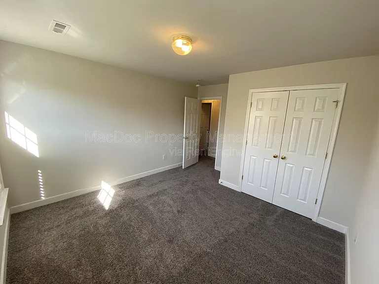 4106 Parapet Ct — Photo 31