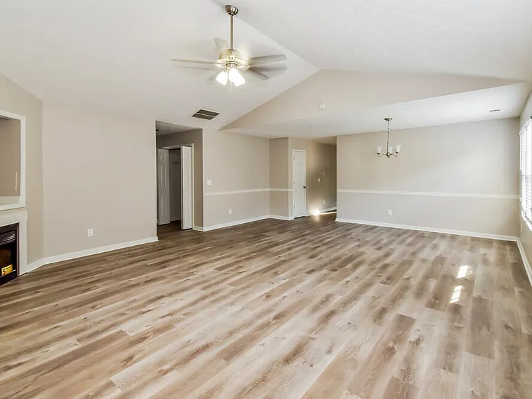 10976 Big Sky Dr — Photo 3