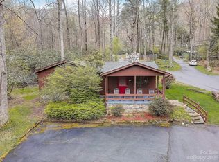 277 Twinbrook Ln, Maggie Valley, NC 28751