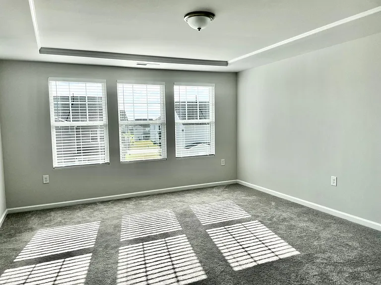 1618 Chestnut Tree Dr — Photo 12