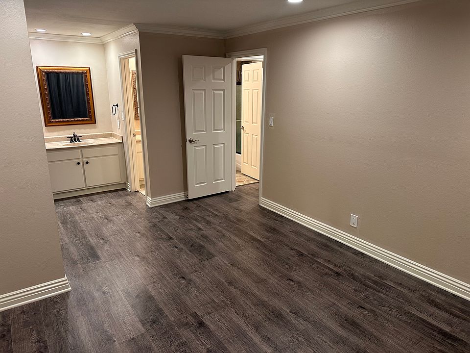 2nd image of 28915 Thousand Oaks Blvd Unit 297