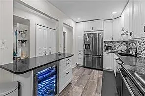 3412 Essex Ave #111 — Photo 4