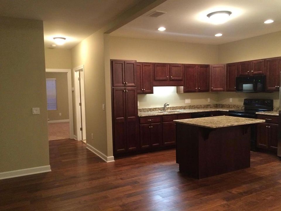 1st image of 4823 Beryl Dr