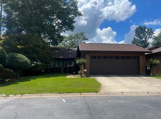 194 Tanager Cir, Greer, SC 29650