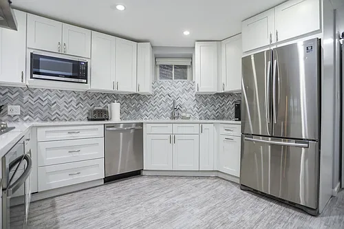 3556 N Wilton Ave #1 Photo 1