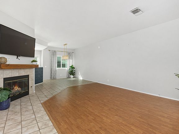 4th image of 9910 Scripps Vista Way Unit 8