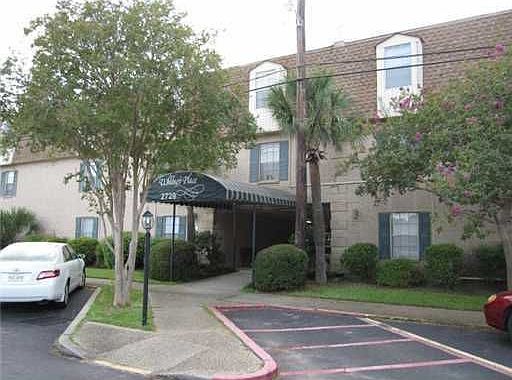 1st image of 2728 Whitney Pl APT 204