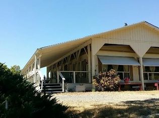 223 Hill Top Dr, Grants Pass, OR 97527