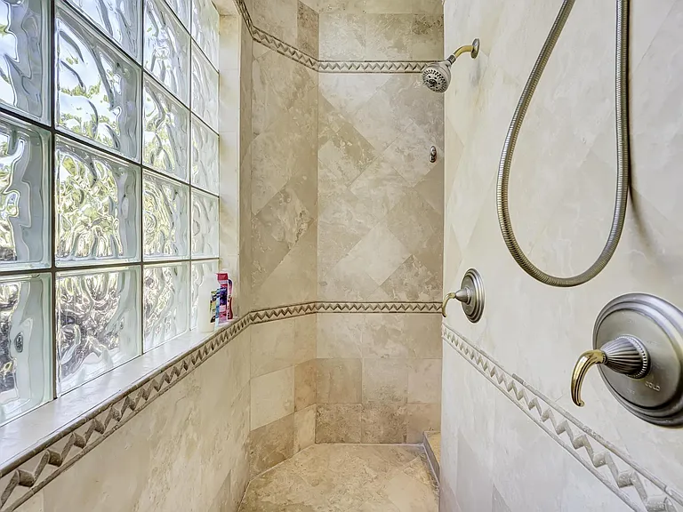 43 Coconut Ln — Photo 21