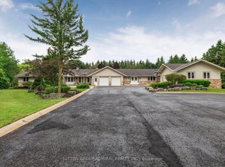 120 Lake Woods Dr, Whitchurch Stouffville, ON