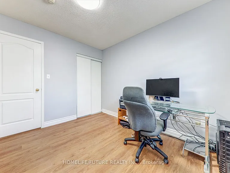69 Heatherdale Dr #MAIN 2ND — Photo 23
