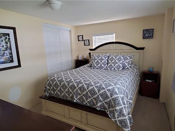 3rd image of 3337 Maine Ave