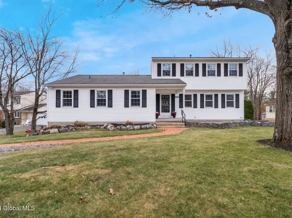 132 Horizon View Drive, East Greenbush, NY 12061