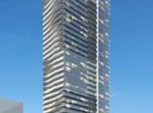 77 Mutual St #811, Toronto, ON M5B 2A9