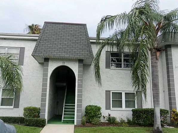 247 S McMullen Booth Rd APT 24, Clearwater, FL 33759