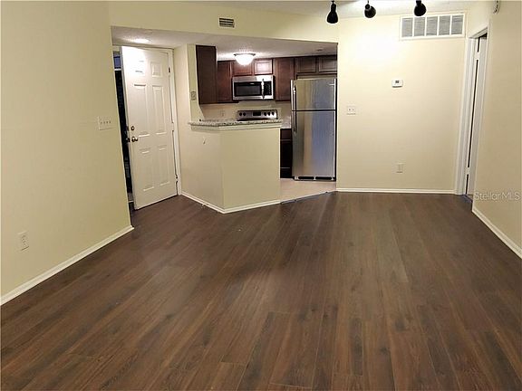 3rd image of 1948 Lake Atriums Cir APT 130